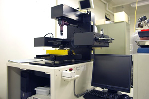 Spectroscopic ellipsometer